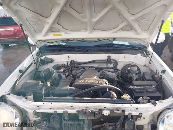 2003 Toyota Sequoia SR5 with VIN 5TDZT34A33S147241, listed as a IAAI auction lot 41137587 with 257,823 mi miles. Bid and sale history available at carsss.com. Image 10.