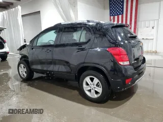 2022 Chevrolet Trax LT with VIN KL7CJPSM0NB565926, listed as a Copart auction lot 45895265 with 13,398 mi miles and Salvage Title. Bid and sale history available at carsss.com. Image 2.