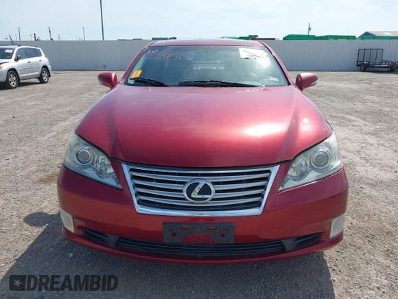 2012 Lexus ES 330 z VIN JTHBK1EG3C2483523, wystawiony jako IAAI lot #42259414 z przebiegiem 128 887 mil mil oraz . Historia ofert i sprzedaży dostępna na DreamBid. Obrazek 12.