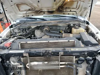 2008 Ford F-250 z VIN 1FDNF21508EE31135, wystawiony jako Copart lot #54377625 z przebiegiem 135 755 mil mil oraz Szkoda całkowita • Salvage title. Historia ofert i sprzedaży dostępna na DreamBid. Obrazek 11.