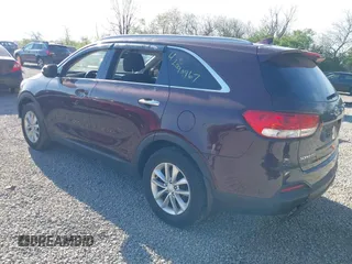 2017 Kia Sorento LX with VIN 5XYPG4A37HG255017, listed as a IAAI auction lot 42090967 with 122,021 mi miles. Bid and sale history available at carsss.com. Image 3.