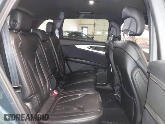 2016 Lincoln MKX Premiere with VIN 2LMTJ6JR3GBL51522, listed as a IAAI auction lot 41625838 with 161,271 mi miles. Bid and sale history available at carsss.com. Image 8.