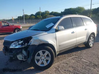 2010 Chevrolet Traverse LT w/1LT with VIN 1GNLRFED8AS124001, listed as a IAAI auction lot 41784279 with 193,680 mi miles. Bid and sale history available at carsss.com. Image 17.