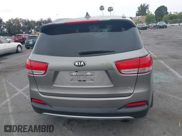 2017 Kia Sorento EX with VIN 5XYPH4A57HG228768, listed as a IAAI auction lot 42170840 with 125,420 mi miles and . Bid and sale history available at carsss.com. Image 16.