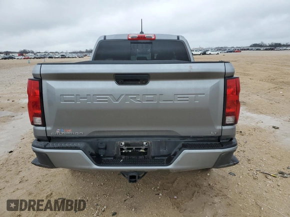 2023 Chevrolet Colorado 4WD LT z VIN 1GCPTCEKXP1199807, wystawiony jako Copart lot #46432585 z przebiegiem 21 593 mil mil oraz Szkoda całkowita • Salvage title. Historia ofert i sprzedaży dostępna na DreamBid. Obrazek 6.