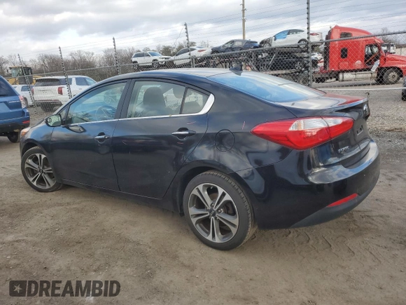 2014 Kia Forte EX with VIN KNAFX4A84E5207256, listed as a Copart auction lot 46250775 with 158,177 mi miles and Salvage Title. Bid and sale history available at carsss.com. Image 2.