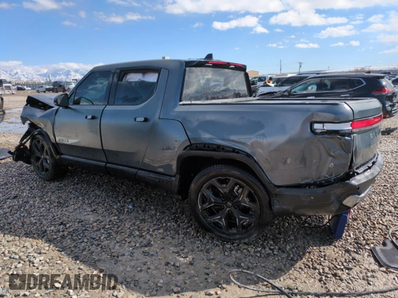 2025 Rivian R1T Adventure z VIN 7FCTGBAA6SN035587, wystawiony jako Copart lot #49142625 z przebiegiem Nie podano mil oraz Szkody całkowita. Historia ofert i sprzedaży dostępna na DreamBid. Obrazek 2.