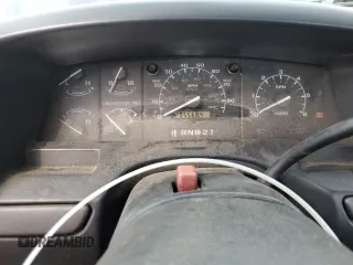 1995 Ford F-250 with VIN 2FTHF26H4SCA78884, listed as a Copart auction lot 50710285 with 205,568 mi miles and Clean title. Bid and sale history available at DreamBid. Image 9.