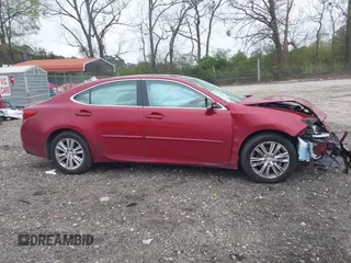 2014 Lexus ES 330 with VIN JTHBK1GGXE2085161, listed as a IAAI auction lot 41946688 with 169,599 mi miles and . Bid and sale history available at DreamBid. Image 13.