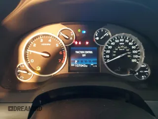 2015 Toyota Tundra Platinum z VIN 5TFGY5F11FX188886, wystawiony jako Copart lot #86793534 z przebiegiem 107 043 mil mil oraz Szkoda całkowita • Salvage title. Historia ofert i sprzedaży dostępna na DreamBid. Obrazek 9.