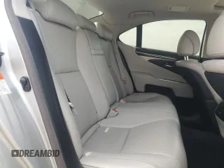 2017 Lexus LS 460 with VIN JTHBL5EF7H5143941, listed as a Copart auction lot 54297805 with 120,222 mi miles and Salvage title. Bid and sale history available at DreamBid. Image 10.