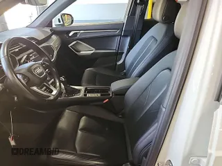 2023 Audi Q3 S line Premium с VIN WA1DECF38P1102974, выставлен на аукционе IAAI как лот 42852727 с пробегом 45 357 миль миль и . История ставок и продаж доступна на DreamBid. Изображение 14.