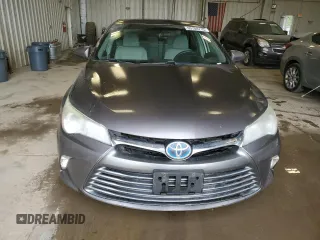 2015 Toyota Camry LE z VIN 4T1BD1FK1FU172465, wystawiony jako Copart lot #60708715 z przebiegiem 217 544 mil mil oraz Czysty tytuł • Clean title. Historia ofert i sprzedaży dostępna na DreamBid. Obrazek 5.
