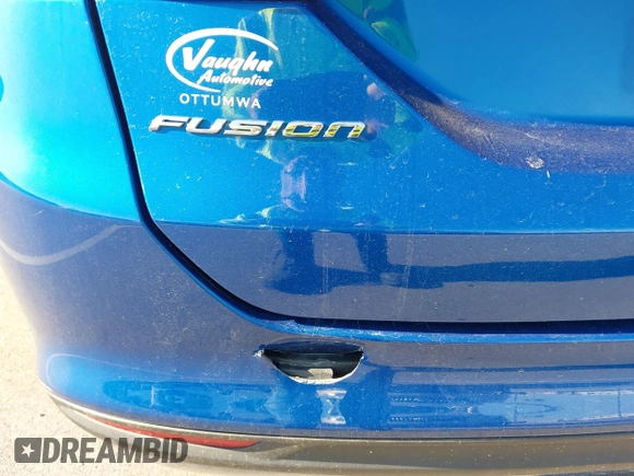 2017 Ford Fusion SE z VIN 3FA6P0H73HR260806, wystawiony jako IAAI lot #42311343 z przebiegiem 143 094 mil mil oraz . Historia ofert i sprzedaży dostępna na DreamBid. Obrazek 18.