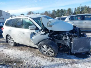 2018 Nissan Pathfinder SV z VIN 5N1DR2MM2JC613054, wystawiony jako IAAI lot #41394578 z przebiegiem 64 492 mil mil oraz . Historia ofert i sprzedaży dostępna na DreamBid. Obrazek 13.