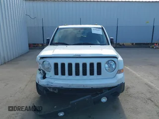 2016 Jeep Patriot Sport z VIN 1C4NJPBA0GD710763, wystawiony jako IAAI lot #42408584 z przebiegiem 155 136 mil mil oraz . Historia ofert i sprzedaży dostępna na DreamBid. Obrazek 12.