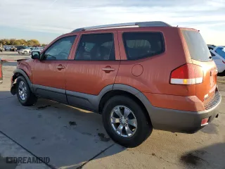 2009 Kia Borrego EX with VIN KNDJJ741295028167, listed as a Copart auction lot 83221944 with 401,552 mi miles and Salvage Title. Bid and sale history available at carsss.com. Image 2.