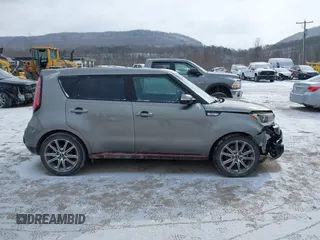 2018 Kia Soul ! with VIN KNDJX3AA1J7516465, listed as a IAAI auction lot 41619026 with 93,948 mi miles. Bid and sale history available at carsss.com. Image 13.