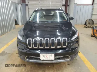 2017 Jeep Cherokee Limited z VIN 1C4PJMDS6HW581012, wystawiony jako Copart lot #56578105 z przebiegiem 141 767 mil mil oraz Szkoda całkowita • Salvage title. Historia ofert i sprzedaży dostępna na DreamBid. Obrazek 5.