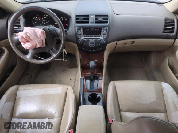 2006 Honda Accord EX-L z VIN 1HGCM56866A047744, wystawiony jako Copart lot #57266065 z przebiegiem 263 618 mil mil oraz Szkoda całkowita • Salvage title. Historia ofert i sprzedaży dostępna na DreamBid. Obrazek 8.