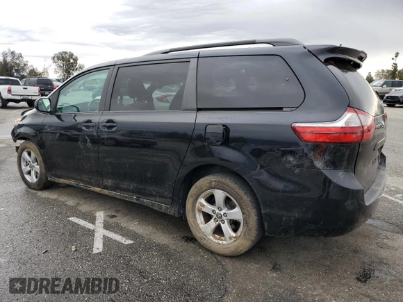 2018 Toyota Sienna LE Auto Access Seat with VIN 5TDKZ3DCXJS929065, listed as a Copart auction lot 48763185 with 67,920 mi miles and Salvage Title. Bid and sale history available at carsss.com. Image 2.