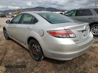 2009 Mazda 6 i Sport with VIN 1YVHP81A895M27537, listed as a Copart auction lot 84945644 with 179,296 mi miles and Clean Title. Bid and sale history available at carsss.com. Image 2.