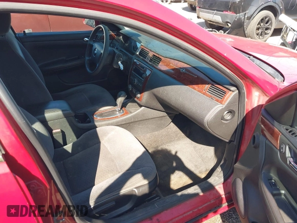 2008 Chevrolet Impala LT with VIN 2G1WT55K581251713, listed as a IAAI auction lot 42031567 with 352,640 mi miles and . Bid and sale history available at DreamBid. Image 5.