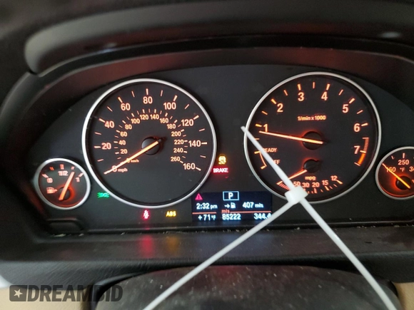 2013 BMW 3 Series 328i xDrive with VIN WBA3B3C58DF542088, listed as a Copart auction lot 52076465 with 85,222 mi miles and Salvage Title. Bid and sale history available at DreamBid. Image 9.