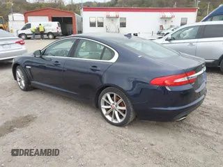 2015 Jaguar XF V6 Portfolio with VIN SAJWJ0FF5F8U67140, listed as a IAAI auction lot 41967522 with 68,000 mi miles. Bid and sale history available at carsss.com. Image 3.