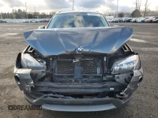 2014 BMW X1 sDrive28i with VIN WBAVM1C56EVW52510, listed as a Copart auction lot 45525295 with 105,727 mi miles and Salvage Title. Bid and sale history available at carsss.com. Image 5.