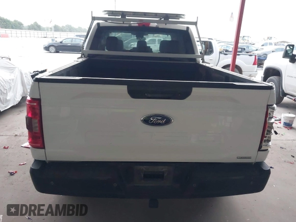 2022 Ford F-150 XL z VIN 1FTEX1CPXNKF06107, wystawiony jako IAAI lot #42692902 z przebiegiem Nie podano mil oraz . Historia ofert i sprzedaży dostępna na DreamBid. Obrazek 16.
