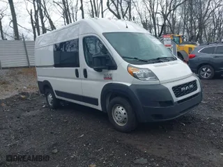 2020 Ram ProMaster Cargo Van with VIN 3C6TRVBG6LE106563, listed as a IAAI auction lot 41961797 with 174,774 mi miles. Bid and sale history available at carsss.com. Image 1.