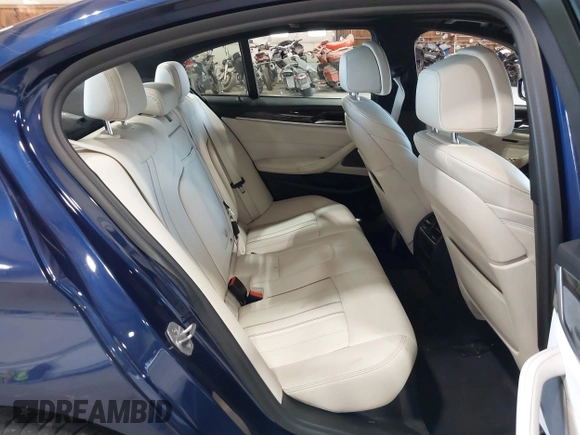 2019 BMW 5 Series 540i with VIN WBAJE5C52KWW10554, listed as a IAAI auction lot 42585059 with 71,082 mi miles and . Bid and sale history available at DreamBid. Image 8.