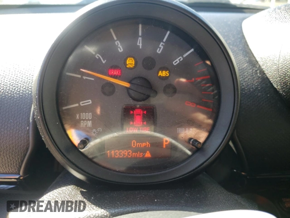 2015 MINI Countryman с VIN WMWZB3C58FWR45081, выставлен на аукционе Copart как лот 48684725 с пробегом 113 393 миль миль и Списание • Salvage title. История ставок и продаж доступна на DreamBid. Изображение 9.