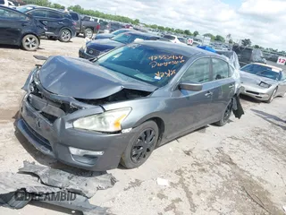 2015 Nissan Altima SV z VIN 1N4AL3AP1FC262308, wystawiony jako IAAI lot #42353484 z przebiegiem 149 600 mil mil oraz . Historia ofert i sprzedaży dostępna na DreamBid. Obrazek 2.