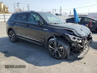 2024 Volkswagen Tiguan SEL R-Line with VIN 3VV4B7AX2RM121866, listed as a Copart auction lot 60169455 with Not provided miles and Salvage title. Bid and sale history available at DreamBid. Image 4.
