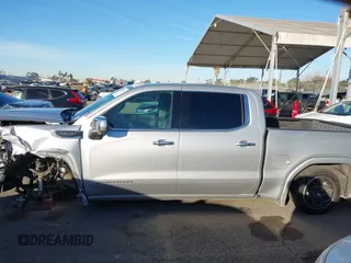 2019 GMC Sierra 1500 SLT z VIN 3GTP8DED8KG224724, wystawiony jako IAAI lot #41389124 z przebiegiem 118 106 mil mil oraz . Historia ofert i sprzedaży dostępna na DreamBid. Obrazek 15.