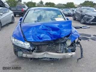 2006 Honda Civic Sdn LX with VIN 1HGFA16586L063310, listed as a IAAI auction lot 41915480 with 199,037 mi miles. Bid and sale history available at carsss.com. Image 6.