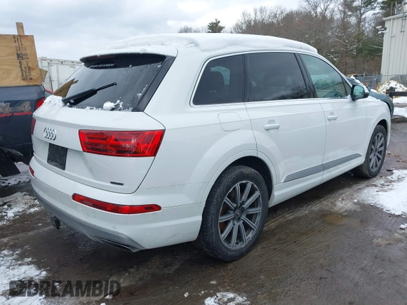 2019 Audi Q7 Premium Plus with VIN WA1LHAF78KD043829, listed as a IAAI auction lot 41431554 with 72,146 mi miles and . Bid and sale history available at DreamBid. Image 4.