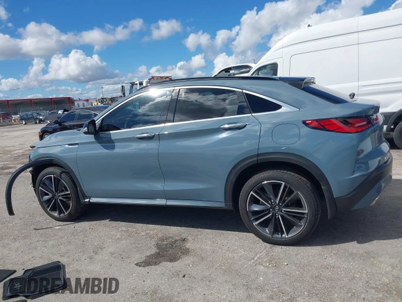 2023 Infiniti QX55 Luxe z VIN 3PCAJ5JRXPF117396, wystawiony jako IAAI lot #41672269 z przebiegiem 9 708 mil mil oraz . Historia ofert i sprzedaży dostępna na DreamBid. Obrazek 15.
