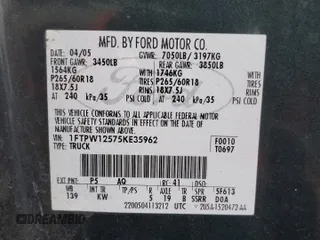 2005 Ford F-150 XLT с VIN 1FTPW12575KE35962, выставлен на аукционе Copart как лот 58705695 с пробегом 272 319 миль миль и Списание • Salvage title. История ставок и продаж доступна на DreamBid. Изображение 12.