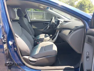 2013 Hyundai Elantra GLS z VIN KMHDH4AE0DU564978, wystawiony jako IAAI lot #39801664 z przebiegiem 40 046 mil mil oraz . Historia ofert i sprzedaży dostępna na DreamBid. Obrazek 5.