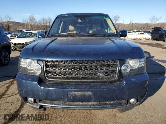 2012 Land Rover Range Rover HSE Lux z VIN SALMF1D4XCA385366, wystawiony jako Copart lot #42615385 z przebiegiem 162 028 mil mil oraz Czysty tytuł • Clean title. Historia ofert i sprzedaży dostępna na DreamBid. Obrazek 5.
