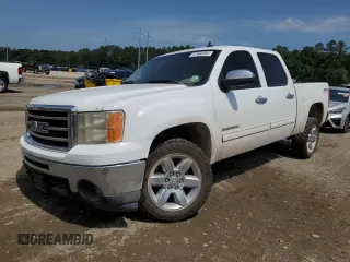 2013 GMC Sierra 1500 SLT with VIN 3GTP2WE74DG229817, listed as a Copart auction lot 57900595 with 220,192 mi miles and Salvage title. Bid and sale history available at DreamBid. Image 1.