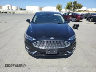 2020 Ford Fusion Titanium z VIN 3FA6P0RU3LR231920, wystawiony jako Copart lot #61643035 z przebiegiem 55 855 mil mil oraz Szkoda całkowita • Salvage title. Historia ofert i sprzedaży dostępna na DreamBid. Obrazek 5.