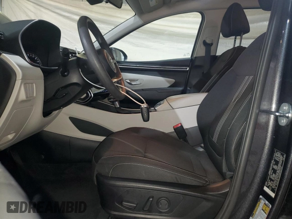 2024 Hyundai Tucson SEL with VIN 5NMJBCDE6RH317767, listed as a Copart auction lot 53946115 with 32,231 mi miles and Clean Title. Bid and sale history available at carsss.com. Image 7.