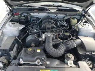 2005 Ford Mustang Deluxe z VIN 1ZVFT84N955199627, wystawiony jako Copart lot #53559625 z przebiegiem 138 799 mil mil oraz Szkoda całkowita • Salvage title. Historia ofert i sprzedaży dostępna na DreamBid. Obrazek 11.
