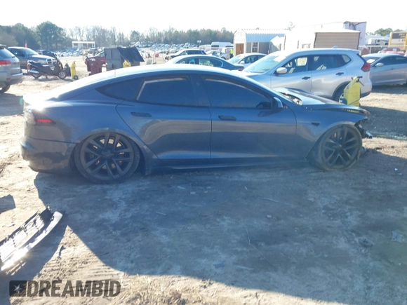 2022 Tesla Model S with VIN 5YJSA1E54NF488443, listed as a IAAI auction lot 41289281 with Not Provided miles and . Bid and sale history available at DreamBid. Image 13.
