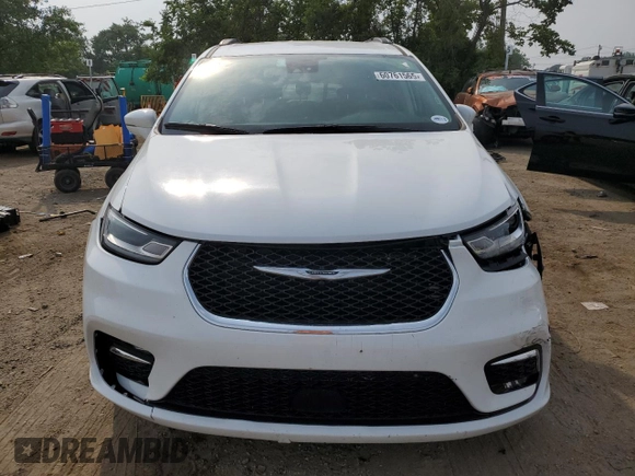 2022 Chrysler Pacifica Touring L z VIN 2C4RC1BG0NR218354, wystawiony jako Copart lot #60761565 z przebiegiem 55 087 mil mil oraz Nie do naprawy • Non repairable. Historia ofert i sprzedaży dostępna na DreamBid. Obrazek 5.