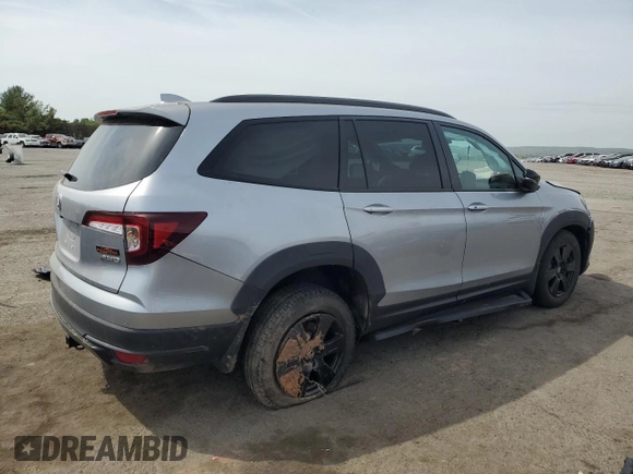 2022 Honda Pilot TrailSport z VIN 5FNYF6H80NB052736, wystawiony jako Copart lot #54579495 z przebiegiem 38 470 mil mil oraz Szkoda całkowita • Salvage title. Historia ofert i sprzedaży dostępna na DreamBid. Obrazek 3.